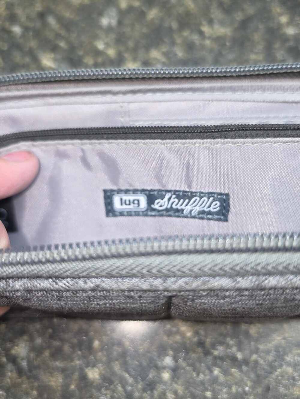 Lug Wallet - Picture 4 of 4
